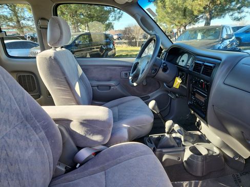 Used 2004 Toyota Tacoma 4x4 Xtracab V6 image 19