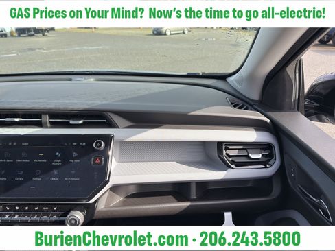 New 2027 Chevrolet Bolt LT w/ Comfort Package FWD image 23