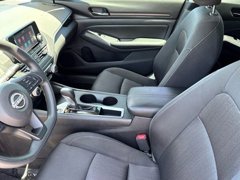 Used 2023 Nissan Altima 2.5 S FWD image 17