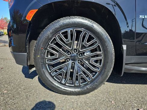 Certified 2021 Chevrolet Suburban High Country image 40