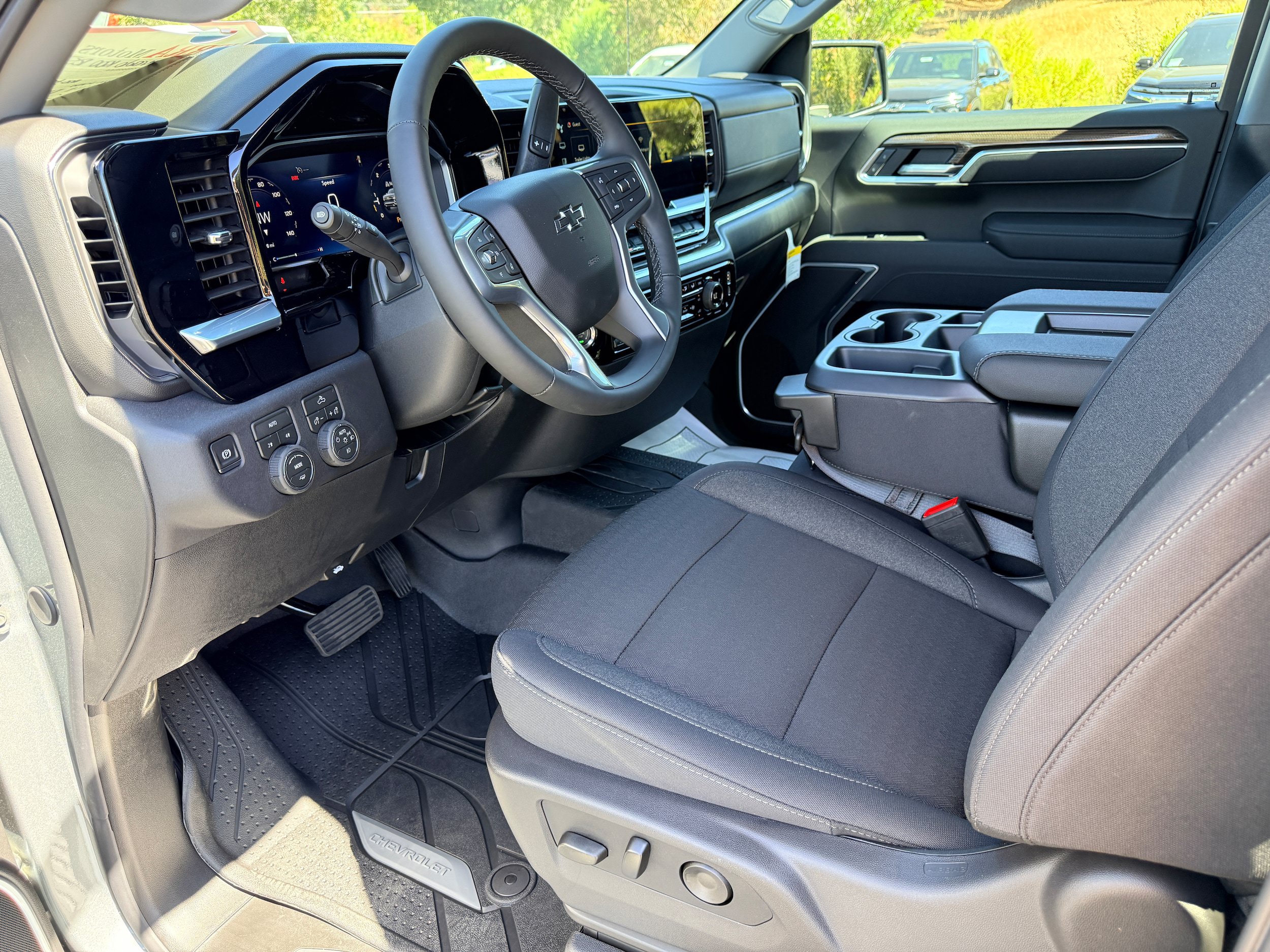New 2026 Chevrolet Silverado 1500 RST w/ RST Select Package AWD/4WD image 10