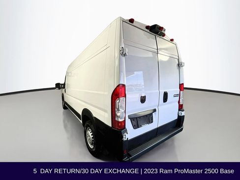 Used 2023 RAM ProMaster 2500 FWD image 6