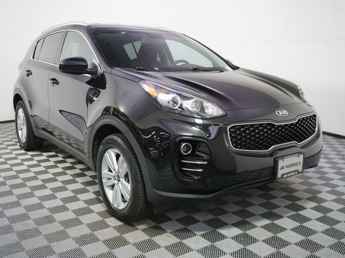 Used 2017 Kia Sportage LX w/ LX Popular Package AWD/4WD image 9