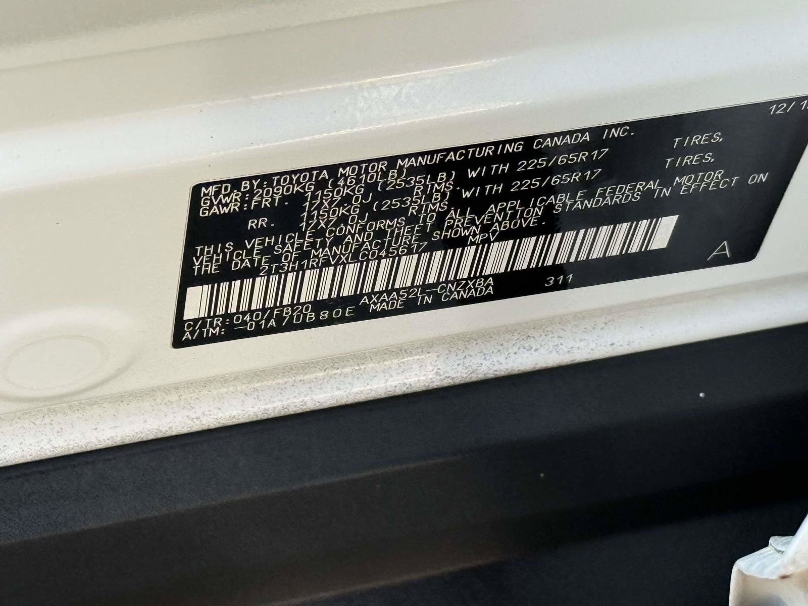 Used 2020 Toyota RAV4 LE FWD image 30