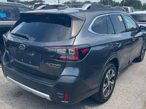 Used 2022 Subaru Outback Touring XT AWD/4WD image 3
