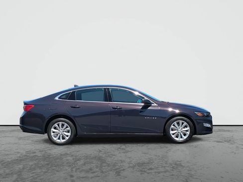 Used 2025 Chevrolet Malibu LT FWD image 9
