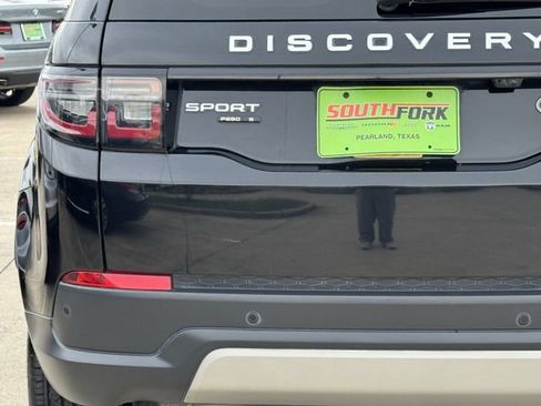 Used 2020 Land Rover Discovery Sport S image 6
