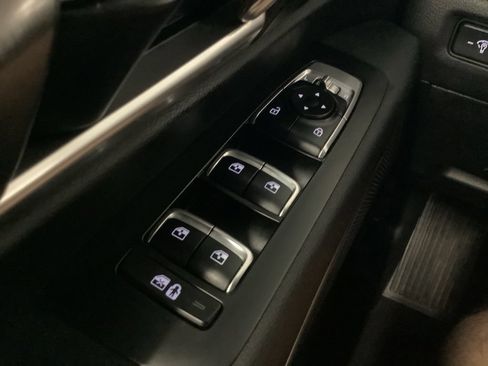 Certified 2023 Kia Telluride S w/ S Sunroof Package AWD/4WD image 28