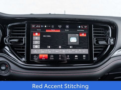 Used 2025 Dodge Durango GT AWD/4WD image 29