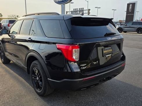 Certified 2024 Ford Explorer XLT w/ Equipment Group 202A AWD/4WD image 5