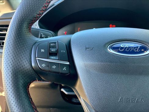 Used 2024 Ford Escape ST-Line image 46