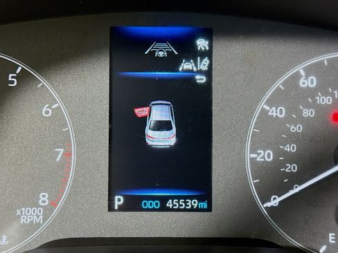 Used 2024 Toyota Corolla LE image 16