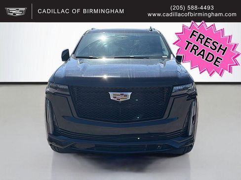 Certified 2024 Cadillac Escalade Sport Platinum image 2