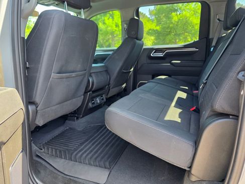 Certified 2025 Chevrolet Silverado 1500 RST AWD/4WD image 29