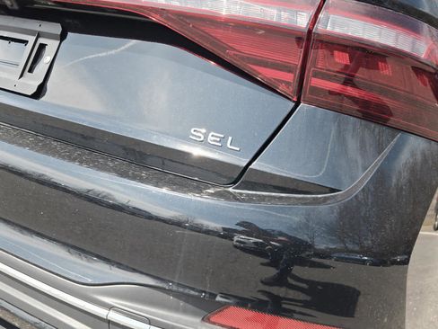 New 2026 Volkswagen Jetta SEL FWD image 10