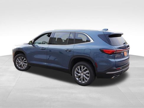 Certified 2025 Buick Enclave Preferred AWD/4WD image 8
