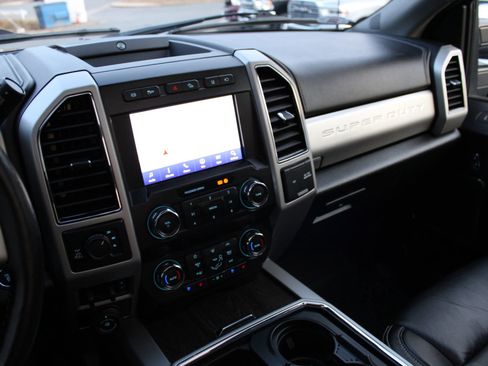 Used 2021 Ford F350 Lariat w/ Tremor Off-Road Package image 12