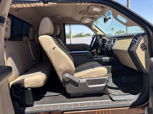 Used 2011 Ford F350 XLT w/ XLT Premium Pkg AWD/4WD image 33