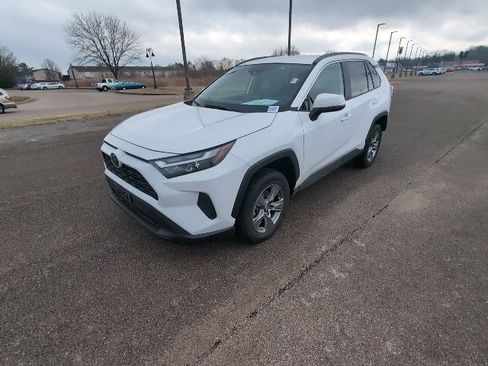 Certified 2025 Toyota RAV4 XLE w/ Weather Package image 8