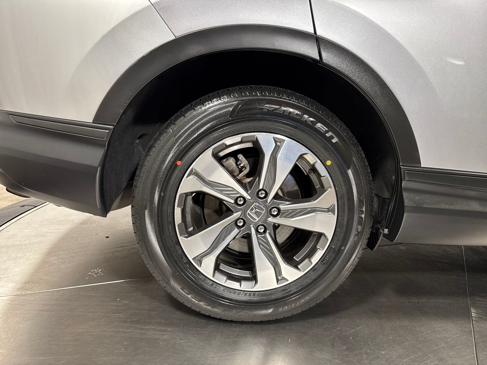 Certified 2018 Honda CR-V LX image 13
