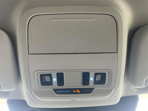 New 2025 Ford Explorer Active image 30