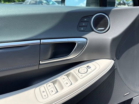 Certified 2023 Hyundai Sonata Limited FWD image 22