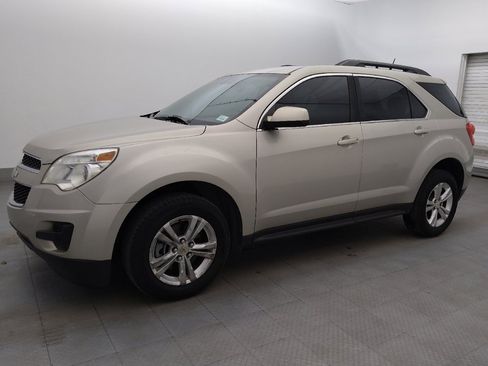Used 2015 Chevrolet Equinox LT w/ Driver Convenience Package FWD image 2