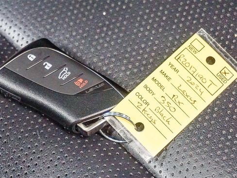 Used 2024 Lexus RX 350 Premium image 20