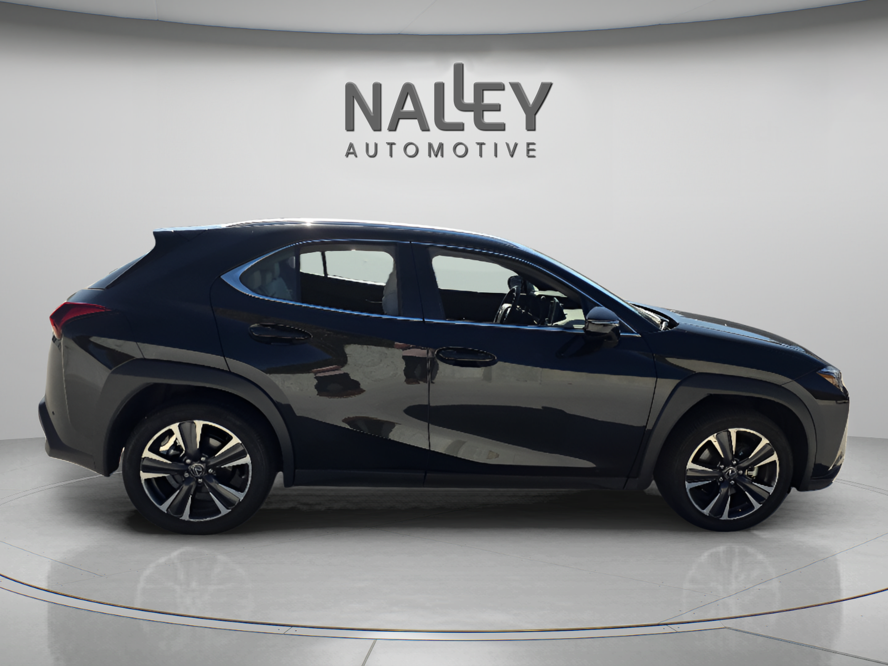 Used 2024 Lexus UX 250h FWD image 7