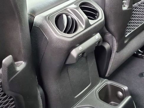 New 2026 Jeep Gladiator Sport AWD/4WD image 25