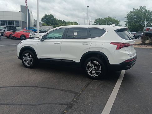 Used 2023 Hyundai Santa Fe SE AWD/4WD image 8