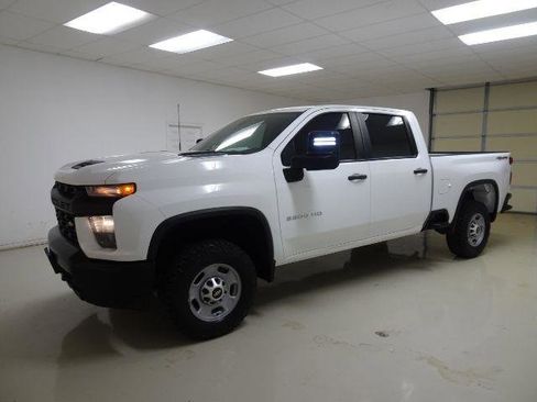 Used 2021 Chevrolet Silverado 2500 W/T w/ WT Fleet Convenience Package AWD/4WD image 3