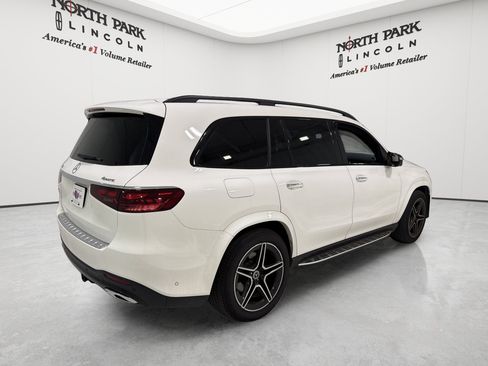 Used 2024 Mercedes-Benz GLS 450 4MATIC image 5