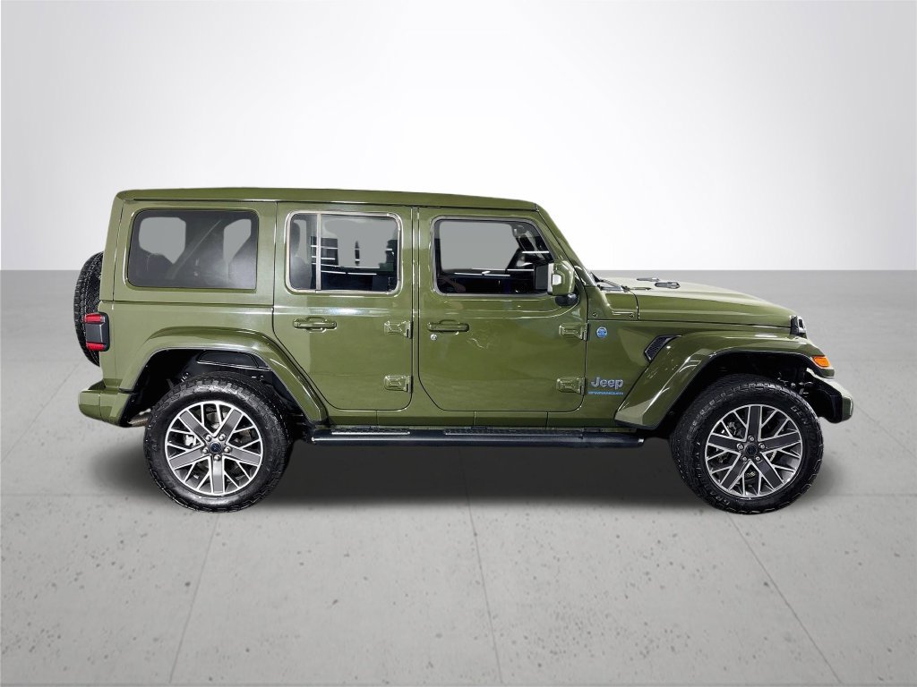 Used 2024 Jeep Wrangler High Altitude AWD/4WD image 6