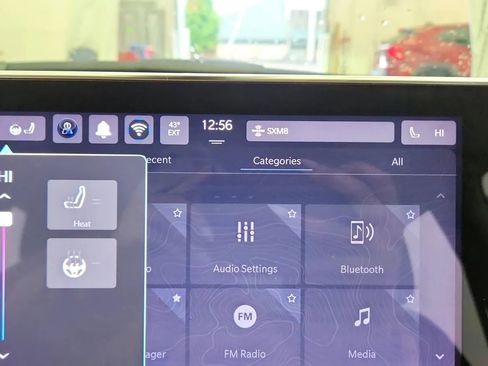 Used 2022 Jeep Compass Limited image 32