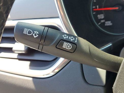 Used 2023 Chevrolet Equinox LT FWD image 11
