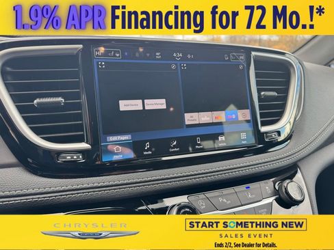 New 2026 Chrysler Pacifica Select image 33