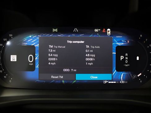 New 2026 Volvo XC40 B5 Ultra w/ Protection Package Premier image 36