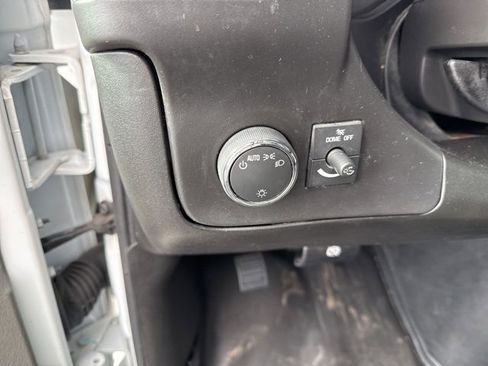 Used 2024 Chevrolet Express 2500 w/ Driver Convenience Package image 21