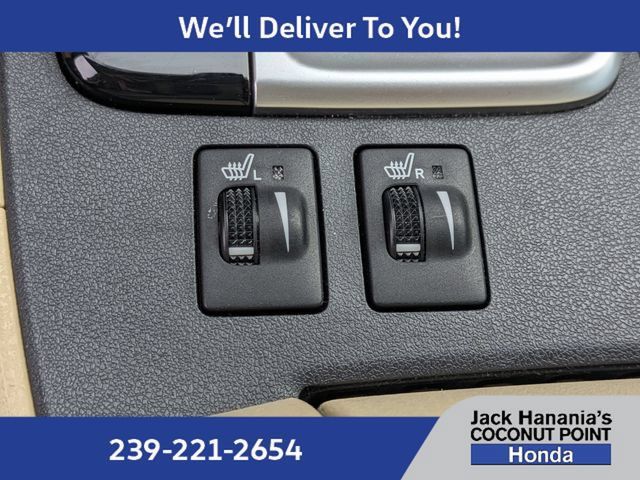 Used 2018 Toyota Highlander XLE FWD image 26