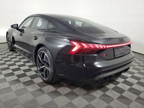Used 2024 Audi RS e-tron GT w/ Carbon Performance Package AWD/4WD image 4