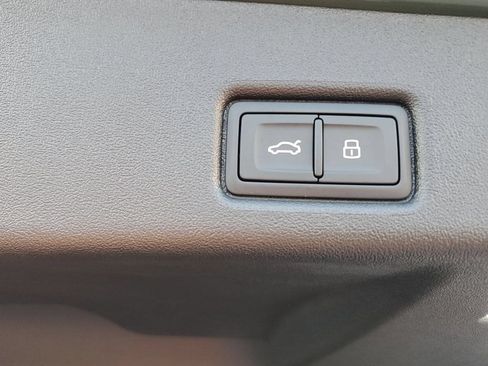 New 2026 Audi SQ5 Premium Plus AWD/4WD image 16