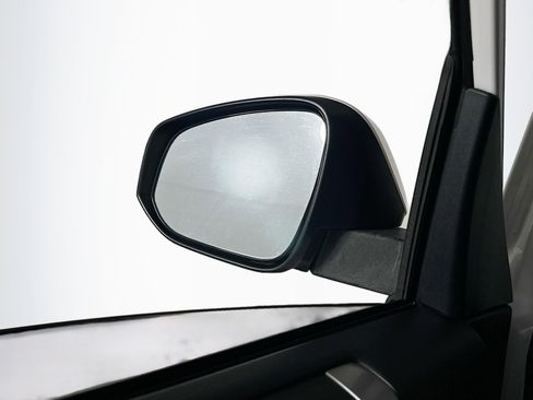 Used 2018 Toyota 4Runner SR5 Premium image 16