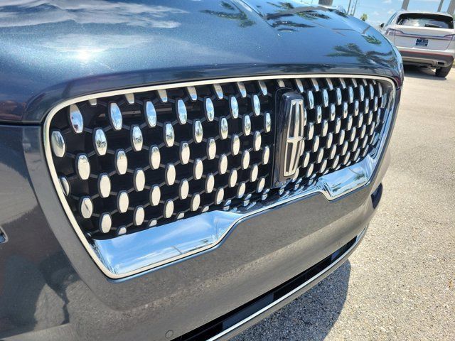 Used 2021 Lincoln Aviator Black Label w/ Dynamic Handling Package AWD/4WD image 13