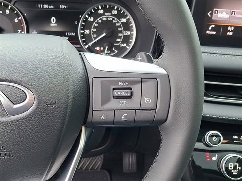 Used 2025 INFINITI QX60 Pure image 22