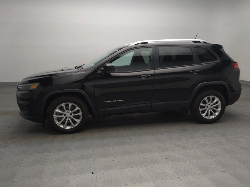 Used 2021 Jeep Cherokee Latitude FWD image 2