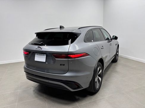 New 2026 Jaguar F-PACE R-Dynamic S AWD/4WD image 7