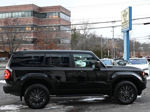 Used 2024 Toyota Land Cruiser 1958 image 8