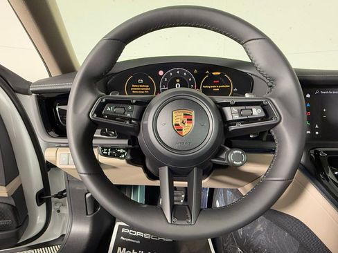 New 2026 Porsche Panamera image 35