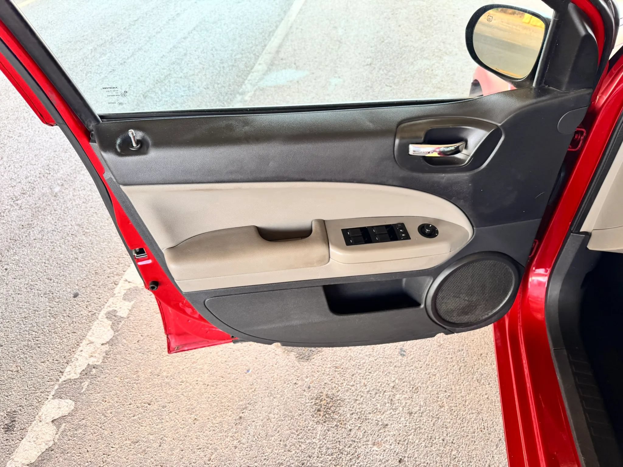 Used 2012 Dodge Caliber SXT w/ Security Group FWD image 9
